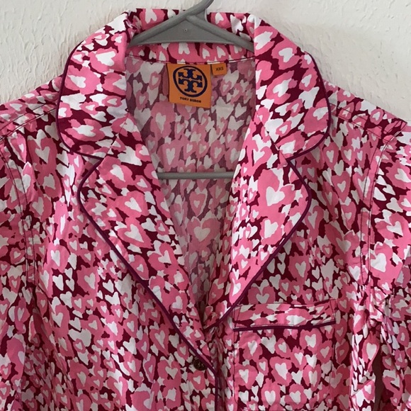 Tory Burch pajama top no button just the top - Picture 3 of 7